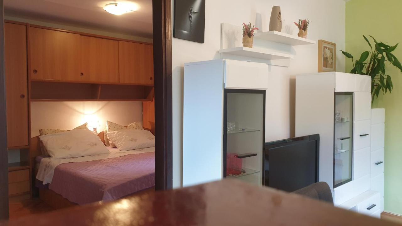 Apartment Bakaric Lussingrande Esterno foto